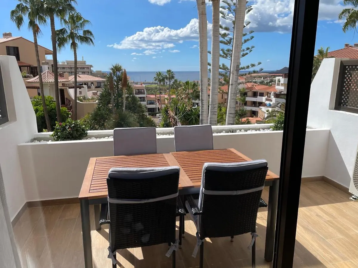 Apartment Pambnb - Breathtaking Ocean View, Adult And Kids Pools & Fiber Wi-Fi San Miguel de Abona Spanien